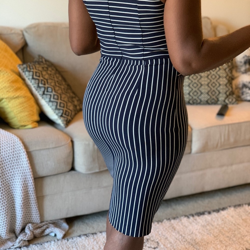 Next -Knee Length Dress! View 5